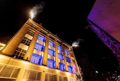 Shake and Shuffle Live