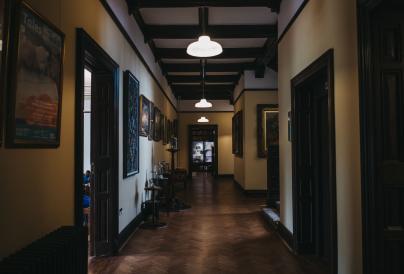 Wardown_museum corridor