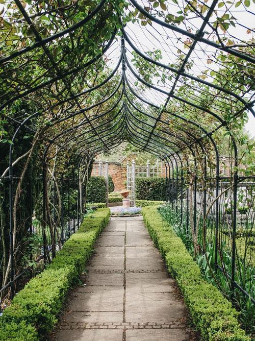 Stockwood gardens_portrait