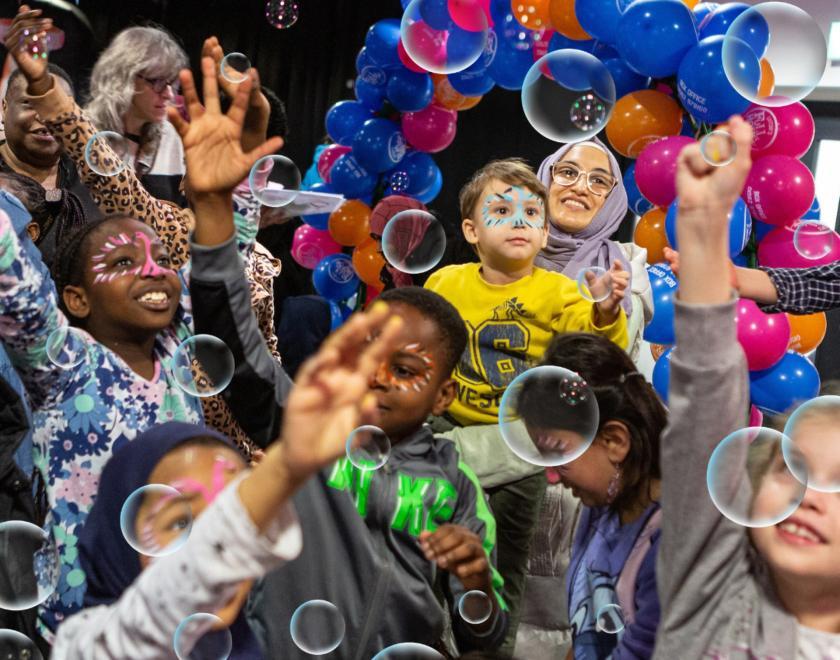 Feb Fest: Big Red Bath Bubble Disco